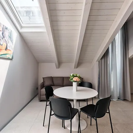 La Casa Di Malu Apart : Elegant Flats